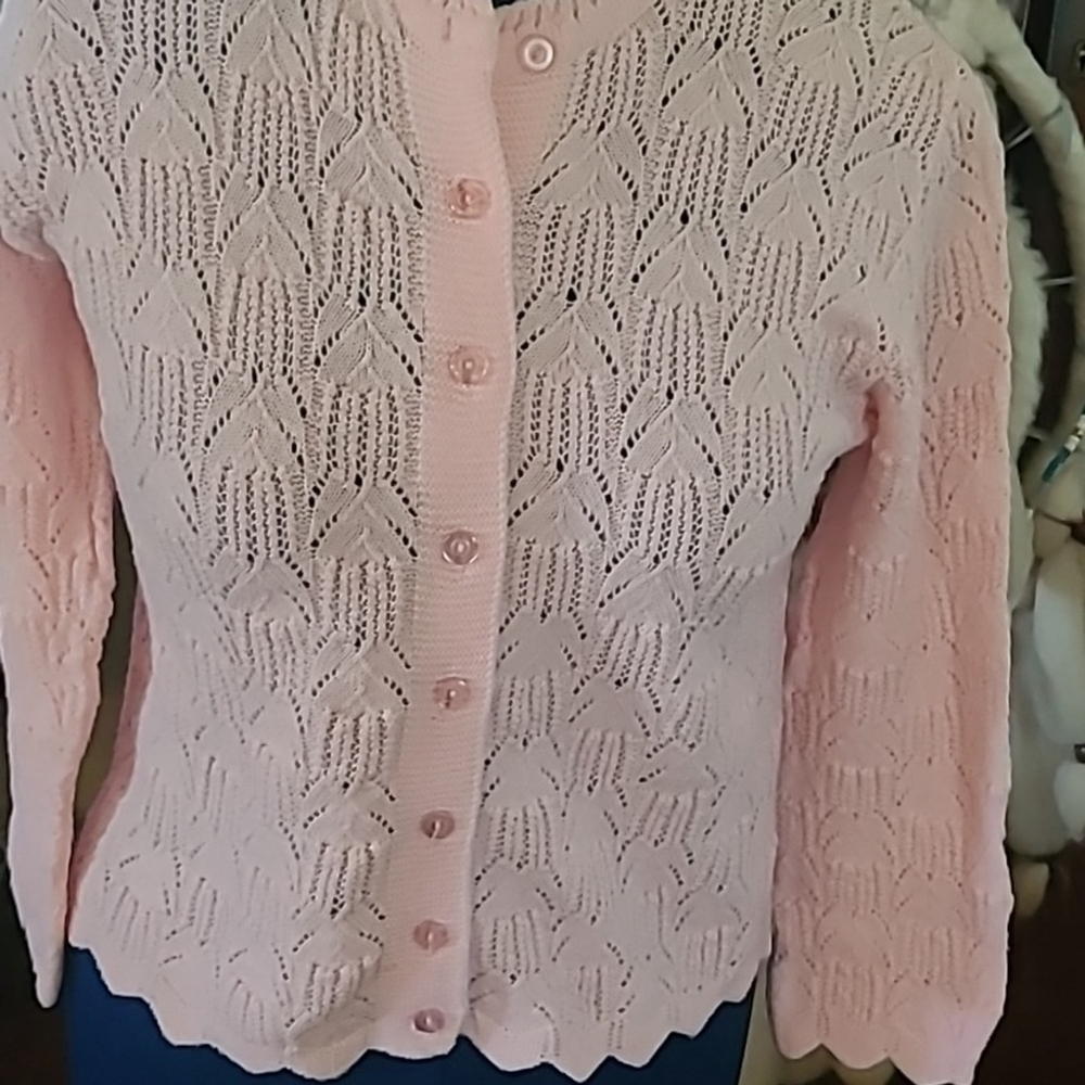 Wintuk "styled by Rose*. Vintage pink.Crochet knit cardigan made in USA. (#1244) - Picture 4 of 13